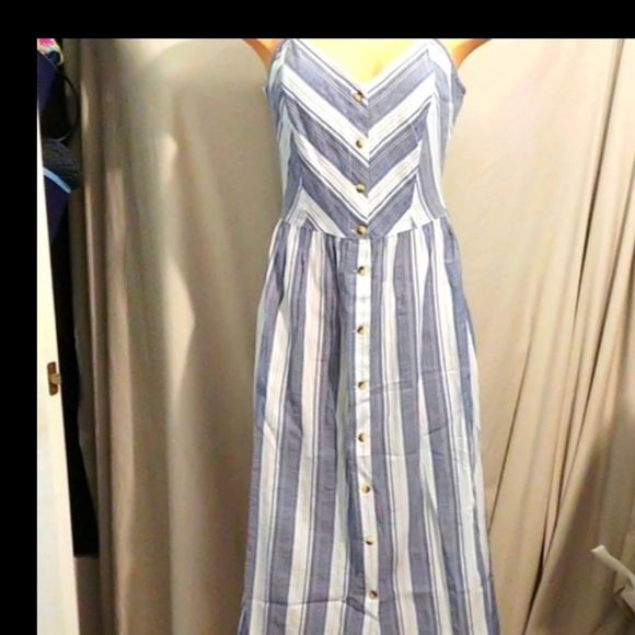 Olive & Oak Dresses & Skirts - Olive & Oak Blue and White Striped Midi Dress